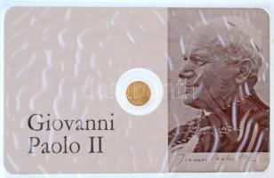 DN II. János Pál jelzetlen modern mini Au pénz, lezárt, eredeti műanyag tokban (0.333/10mm) T:BU ND John Paul II modern mini Au coin without hallmark, in sealed plastic case (0.333/10mm) C:BU