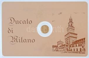 DN Milánói dukát jelzetlen modern mini Au pénz, lezárt, eredeti műanyag tokban (0.333/10mm) T:BU ND Ducat of Milan modern mini Au coin without hallmark, in sealed plastic case (0.333/10mm) C:BU