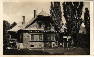 1947 Mátraháza (Gyöngyös), posta és postás üdülő, útjelző tábla Gyöngyös és Mátrafüred, illetve Eger, Parád és Kékestető felé