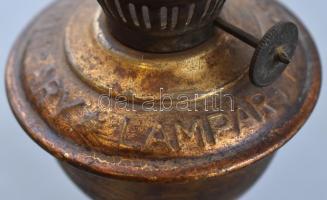 Lampart petróleumlámpa, állítható, eredeti üvegbúrával, fém testtel