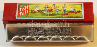 cca 1940 M. Hohner Töff-töff márkájú  szájharmonika dekoratív eredeti keménydobozban, új állapotban