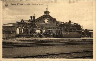Ypres, Ypern; Ruines de la Gare. Ruines dYpres 1914-18 / WWI railway station ruins. Ern. Thill - from postcard booklet