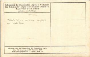 1916 Volhynia, Wolhynien; Kulturarbeit der Ukrainischen Legion in Wolhynien. Die Schulkinder folgen ...