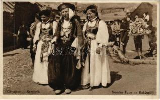 Sarajevo, Seoske Zene na Bascarsiji / Bosnian folklore, village women in Bascarsija. Jakov Kapon Nr. 152. (EK)