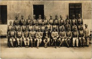 Osztrák-magyar katonák csoportképe / WWI Austro-Hungarian K.u.K. military, group of soldiers. Hof-Photograph Wildt (Budweis) photo