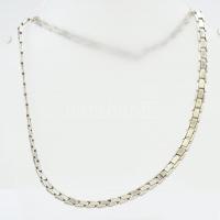 Ezüst(Ag) szögletes elemekből álló nyaklánc, jelzett, h: 42 cm, nettó: 13,86 g