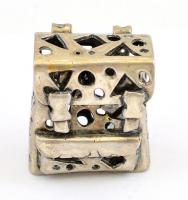 Ezüst(Ag) miniatűr hátitáska, jelzett, 3×2,8 cm, nettó: 24,98 g