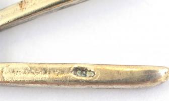 Ezüst(Ag) miniatűr körző, jelzett, 4,5×1,8 cm, nettó: 5,38 g