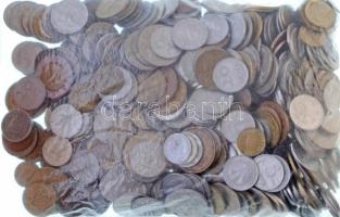 ~1600g vegyes érmetétel (közte: Magyarország, NSZK, NDK, Ciprus, Svájc, Ausztria, Nagy-Britannia, Amerikai Egyesült Államok, Japán, Izrael, Szovjetunió, Mauritius, stb.) T:vegyes ~1600g mixed coin lot (within Hungary, GFR, GDR, Cyprus, Switzerland, Austria, United Kingdom, United States, Japan, Israel, Soviet Union, Mauritius, stb.) C:mixed