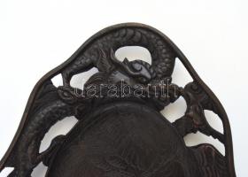 Indonéz faragott, sárkánydíszes fa tál. 40x23 cm