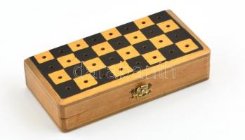 Utazó sakk készlet, hiánytalan, 13,5x13 cm