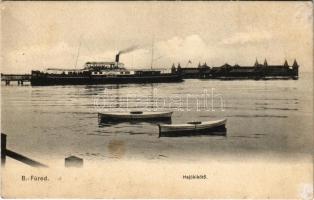 Balatonfüred, hajókikötő, kajakok, Baross gőzös, fürdőház. Balázsovich Gyula 1905.
