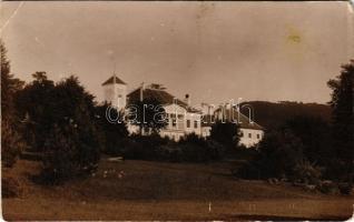1924 Szigliget, Esterházy kastély. photo (EM)