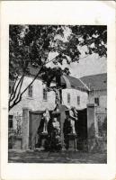 1949 Szeged, Felsővárosi templom javításának javára kiadott adománygyűjtő lap (apró lyuk / tiny hole)
