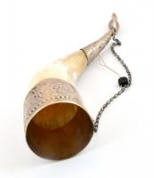 Szaru díszkürt, fém rátétekkel, jó állapotban h: 25 cm