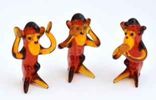 3 db színes üveg majom figura, m: 6 cm
