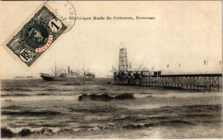 Cotonou, Dupleix en Rade / steamships, pier, waves