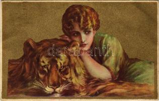 1922 Lady with tiger. Italian golden art postcard. Anna & Gasparini 101-1. unsigned Corbella (EK)