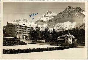 1947 Arosa, Eisbahn Obersee, Sport Hotel Valsana / ice skate, winter sport, ice rink, crowd. Photo & Verlag R. Benker No. 879., 1947 Sport szálló a hegyekben. Photo & Verlag R. Benker No. 879.