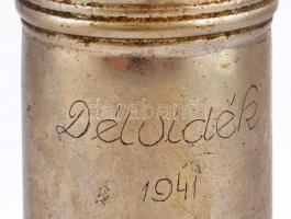 1941 Délvidék feliratú töltényhüvely váza