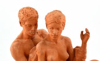 Kiss László (1949-): Szerelem. Terrakotta, jelzett (Kiss László), számozott: 1/1, kéz javított, m: 3...