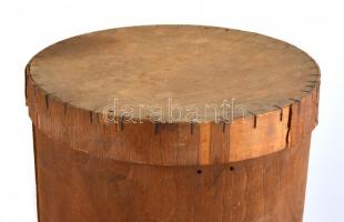 Koestlin nagy méretű fa kenyérdoboz M 52 cm, d: 34 cm