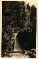 1941 Gyergyószentmiklós, Gheorgheni; Békás-szoros, vízesés / Cheile Bicazului / gorge, mountain pass, waterfall. photo (non PC)