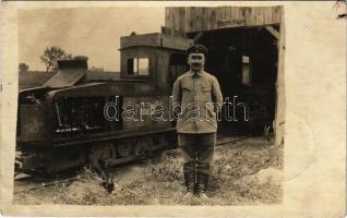 1918 Benzol Tok Schuppen, Feba. 12. Montania 899. Feldbahn / WWI German military railway, train, locomotive, soldier. photo (EB)