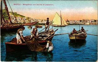 Napoli, Naples; Mergellina con barche di pescatori / fishing boats (EK)