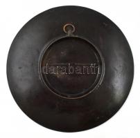 XIX. sz. vége: Öntött vas dísztál mitológiai jelenettel d: 26 cm