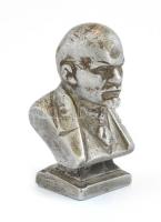 Jelzés nélkül: Lenin büszt. Alumínium. 7,5 cm