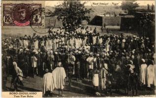 Bobo-Dioulasso, (Haut-Senegal, Niger), Tam-Tam Bobo / native orchestra, crowd