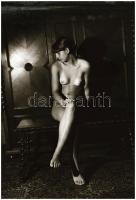 cca 1982 Több fotómodell közreműködésével, különféle időpontokban és eltérő helyszíneken készült AKT...