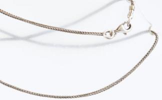 Ezüst(Ag) fonott kígyó nyaklánc, jelzett, h: 41 cm, nettó: 3,5 g