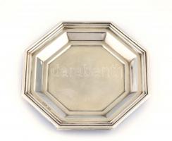 Ezüst(Ag) nyolcszögletű ékszertálka, jelzett, d: 8 cm, nettó: 17,5 g
