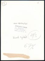 Kunkovács László (1942-): Kerek tyúkól, pecséttel jelzett fotó, 18×13 cm