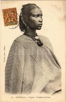 Bennszülött nő ékszerekkel a hajában, Afrikai folklór., Sénégal, Cayor, Femme de Griot / native woman, hair style, jewellery, African folklore