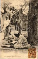 Sénégal, Fabricart de Gris-Gris / talisman maker, African folklore