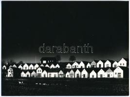 Tillai Ernő (1927-): Pincesor Villánykövesden, hátoldalon feliratozott fotó, 18×24 cm