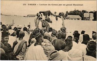 Dakar, Lecture du Coran par un grand Marabout / reading of the Koran by a great Marabout