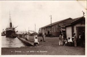 Dakar, Le Mole 1 et Douane / posrt, steamship, customs, photo
