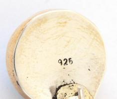 Aranyozott ezüst(Ag) fülbevalópár, türkiz kővel, jelzett, d: 1,5 cm, bruttó: 7,39 g