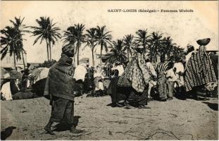 Saint-Louis, Femmes Wolofs / natives market, African folklore