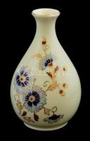 Zsolnay porcelán búzavirágmintás váza, kézzel festett, jelzett, kis kopásnyomokkal, m: 11 cm