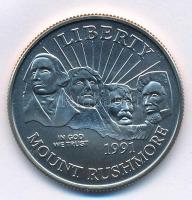 Amerikai Egyesült Államok 1991D 1/2$ Cu-Ni Rushmore-hegy T:1  USA 1991D 1/2 Dollar Cu-Ni Mount Rushmore C:UNC Krause KM#228
