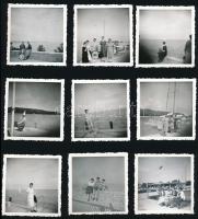 cca 1930-35 Balatonfüredi fényképek, össz. 9 db amatőr, részben homályos vintage fotó, egyiken vitorlások előtt álló kisebb csoport, 18x12 cm