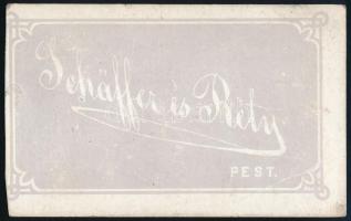 cca 1860 Férfi egész alakos portréja, keményhátú fotó Schäffer és Réty műterméből, 10×6 cm