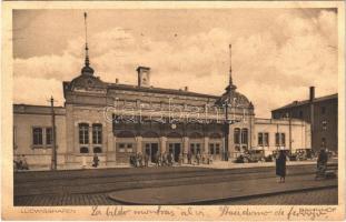 1930 Ludwigshafen, Bahnhof / railway station, automobiles
