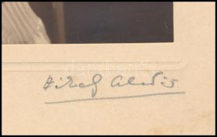 cca 1920-30 Székely Aladár (1870-1940) által aláírt, vintage esküvői portré, fotó kartonra kasírozva...