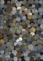 1kg vegyes fémpénz egész világ, régi és új